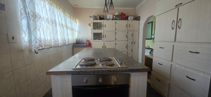 3 Bedroom Property for Sale in La Hoff North West